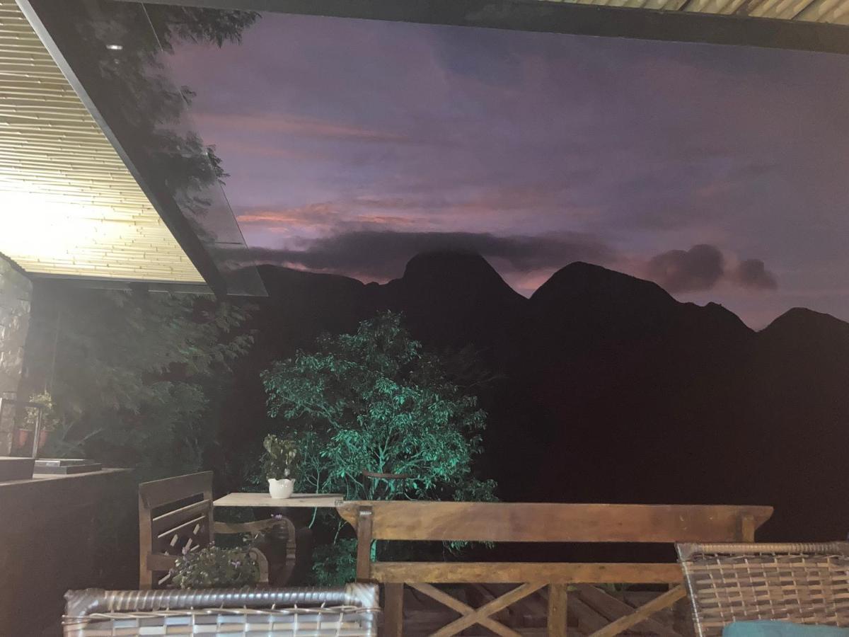 O Chale Mais Bucolico De Araras. Vista Linda Bagian luar foto